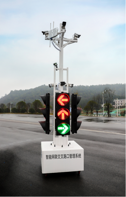 車路協(xié)同-紅綠燈落地機柜的嵌入式無風(fēng)扇工控機應(yīng)用
