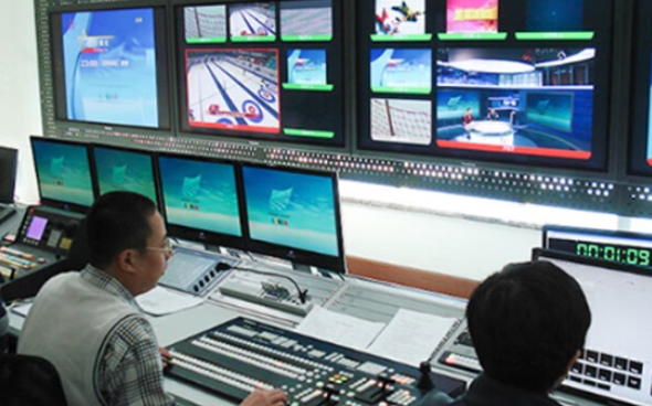 嵌入式工控機(jī).png