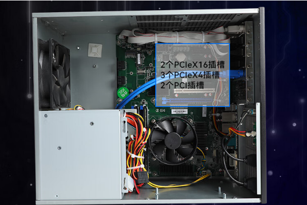 東田壁掛式工控機機箱.png